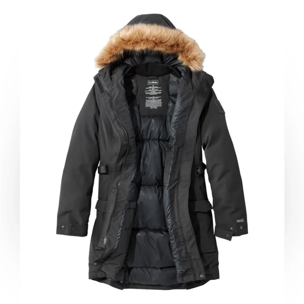 L.L. Bean Women's Maine Mountain Parka size small P like new - Picture 2 of 11
